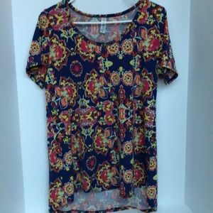 LulaRoe t-shirt